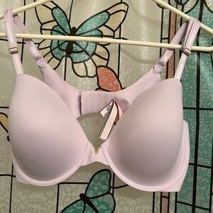 Victoria's Secret/ Love Cloud Bra - 38DD - Lavender color